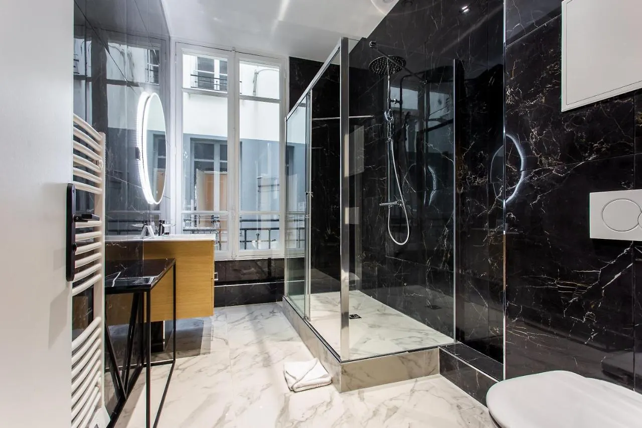 Apartment Luxury On The Champs-Elysees, Heart Of Paris